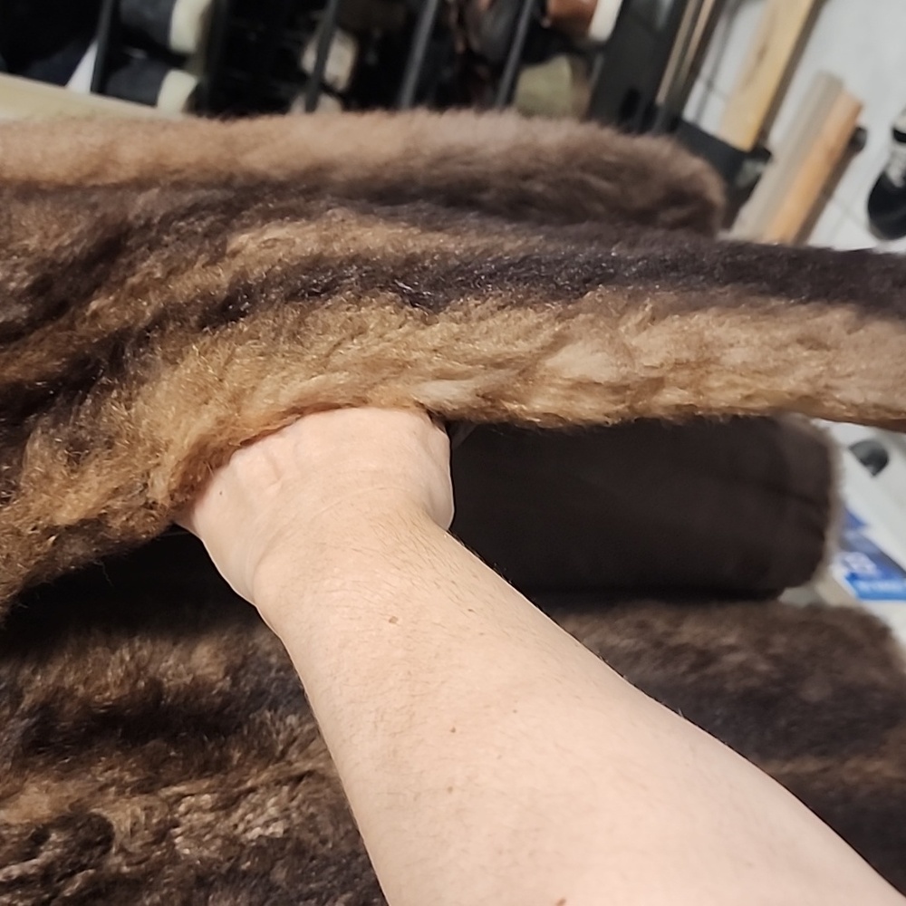 VINTAGE 1950's Possum Fur Coat S Small Jacket Austria Germany Mobwife Quiet Luxe - Picture 13 of 17